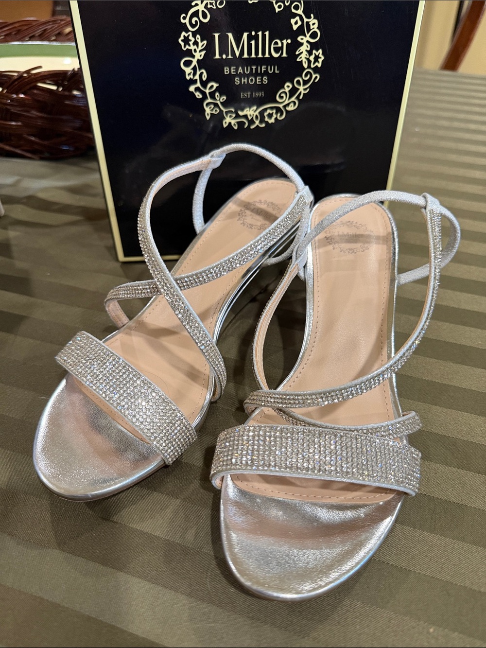 I.Miller silver Nelson wedge rhinestone sandals - size 9